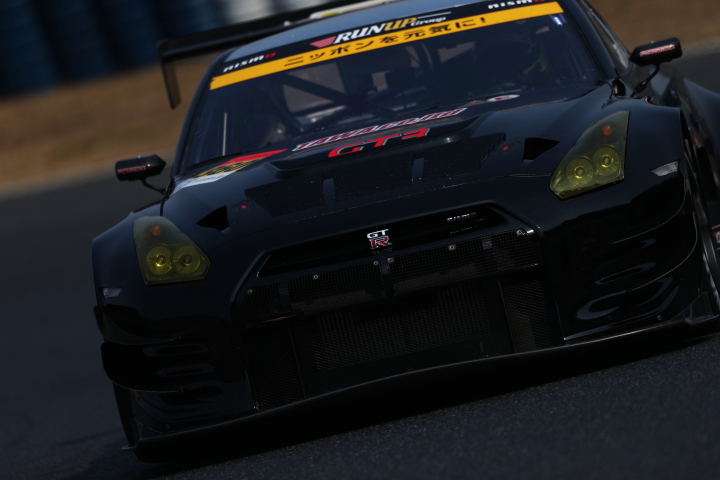 公式テスト岡山: 田中篤／吉田広樹／藤田竜樹組（GT300:OKINAWA IMP．RUN UP GT-R）