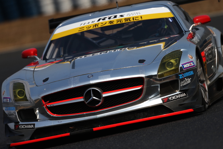 公式テスト岡山: 和田久／城内政樹組（GT300:グリーンテック SLS AMG GT3）