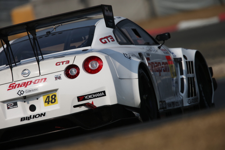 公式テスト岡山: 高森博士／田中勝輝／富田竜一郎組（GT300:DIJON Racing GT-R）