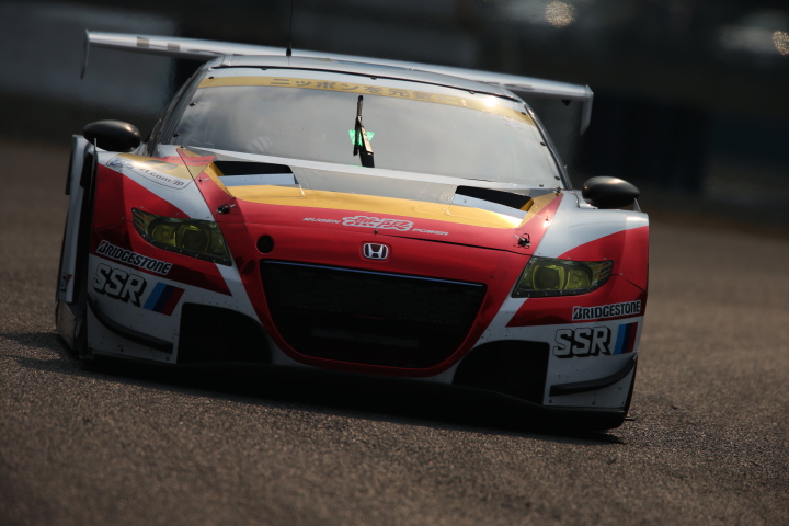 公式テスト岡山: 中山友貴／野尻智紀組（GT300:MUGEN CR-Z GT）