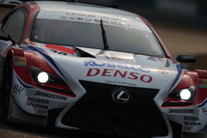 公式テスト岡山: 石浦宏明／オリバー・ジャービス組（GT500:DENSO KOBELCO RC F）