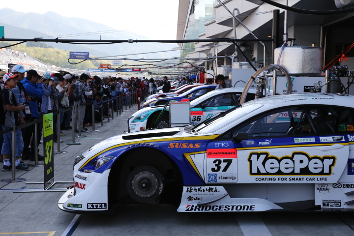 オープンピット: GT500:KeePer TOM'S RC F