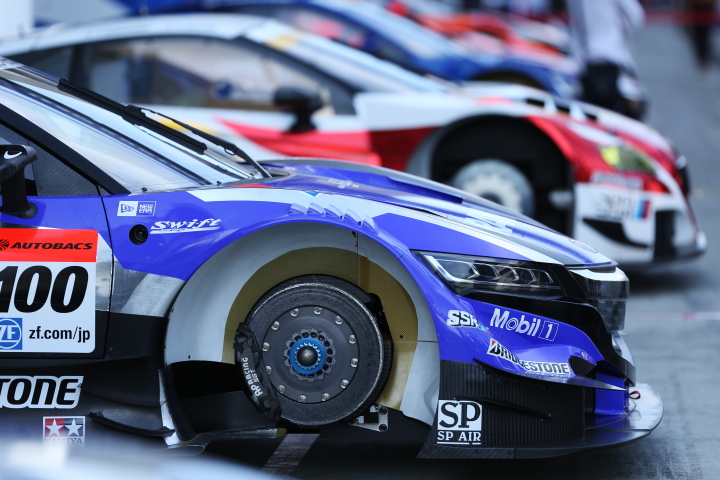 GT500: RAYBRIG NSX CONCEPT-GT