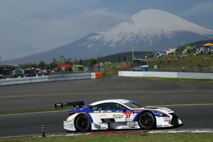 公式練習: 伊藤大輔／アンドレア・カルダレッリ組（GT500:KeePer TOM'S RC F）