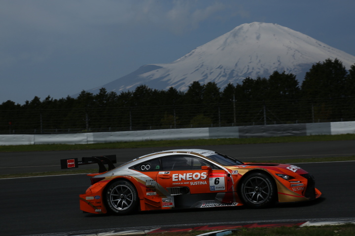 公式練習: 大嶋和也／国本雄資組（GT500:ENEOS SUSTINA RC F）