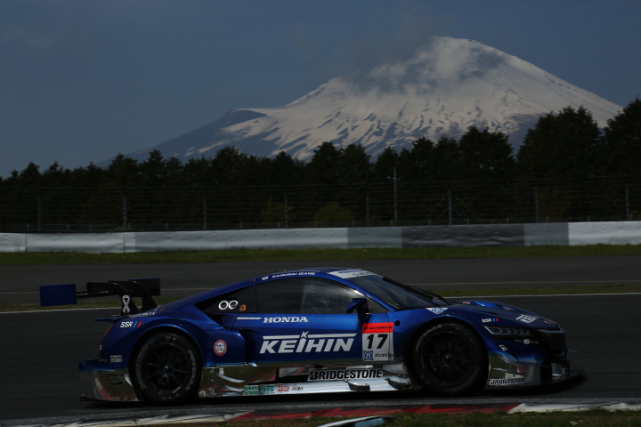 公式練習: 塚越広大／金石年弘組（GT500:KEIHIN NSX CONCEPT-GT）