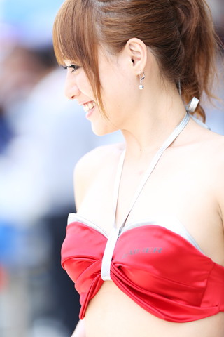 ピットウォーク: レースクイーン