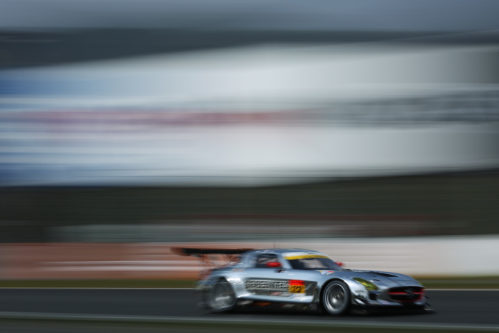 ノックアウト予選: 和田久／土屋武士組（GT300:グリーンテック SLS AMG GT3）