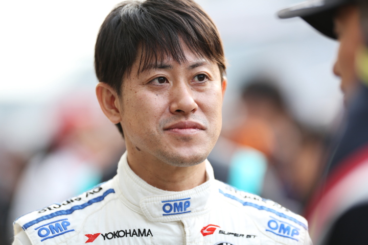 キッズウォーク: 荒聖治（GT300:Studie BMW Z4）