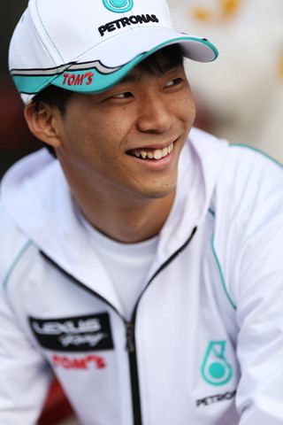 キッズウォーク: 平川亮（GT500:PETRONAS TOM'S RC F）