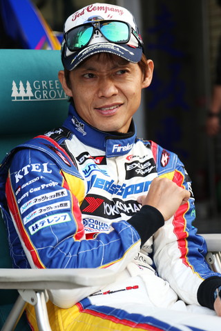 キッズウォーク: 脇阪寿一（GT500:WedsSport ADVAN RC F）