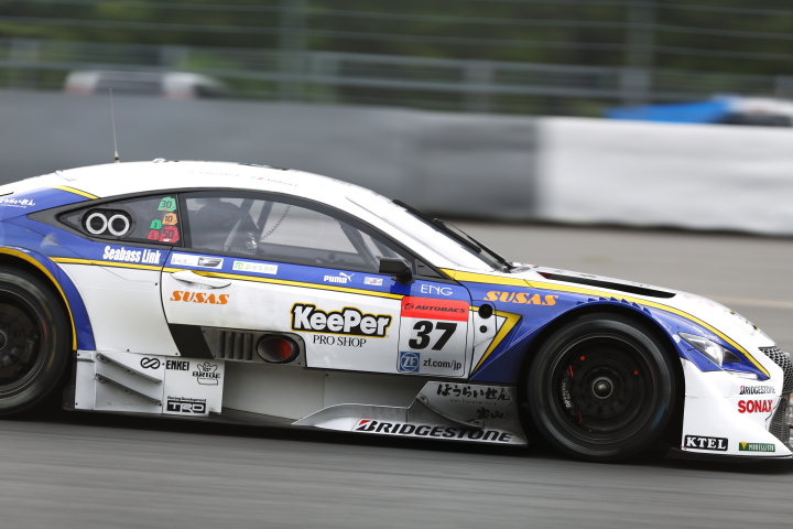 公式練習: 伊藤大輔／アンドレア・カルダレッリ組（GT500:KeePer TOM'S RC F）