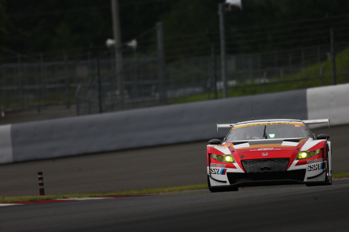 ノックアウト予選Q2: 中山友貴（GT300:MUGEN CR-Z GT）