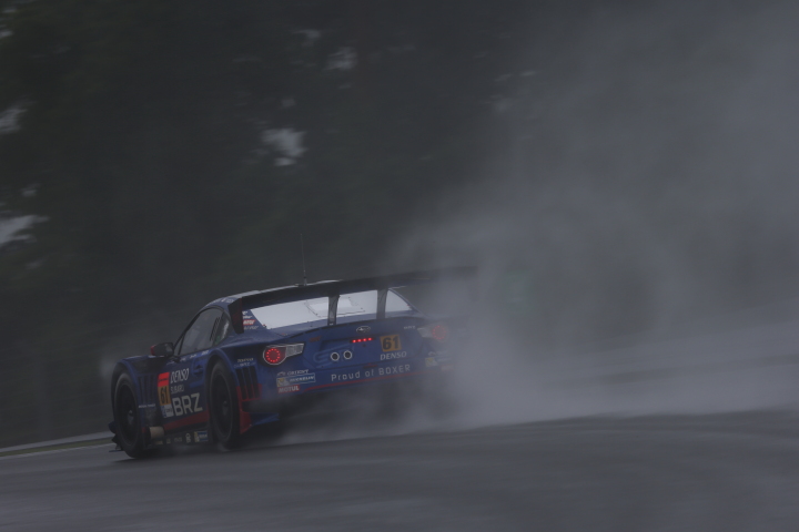 フリー走行: 佐々木孝太／井口卓人組（GT300:SUBARU BRZ R&D SPORT）