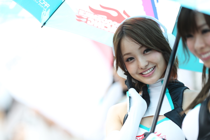 ピットウォーク: レースクイーン