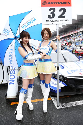 スターティンググリッド: レースクイーン