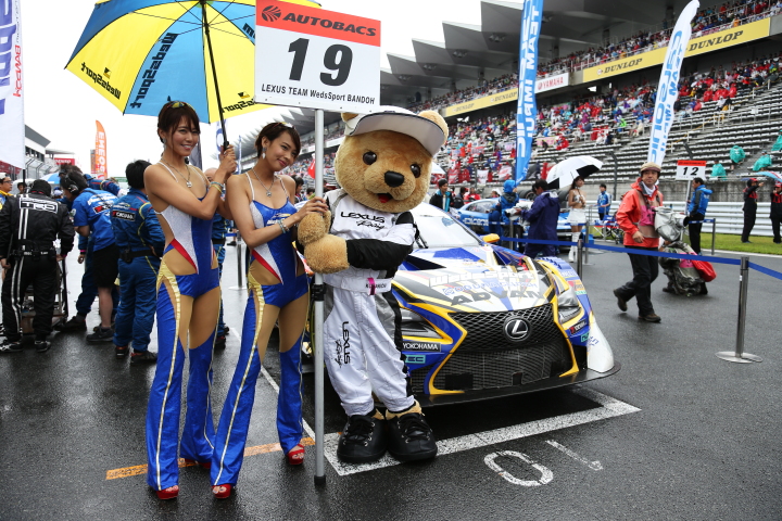 スターティンググリッド: レースクイーン