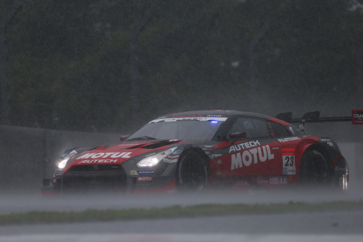 決勝レース: ロニー・クインタレッリ（GT500:MOTUL AUTECH GT-R）