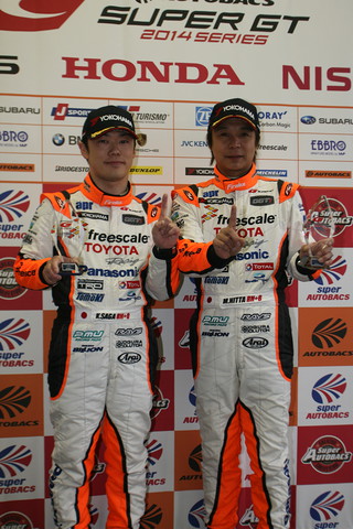 公式予選フォトセッション: GT300クラスのポールシッター