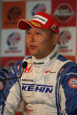 公式予選記者会見: GT500クラスポールポジションの金石年弘（KEIHIN NSX CONCEPT-GT）