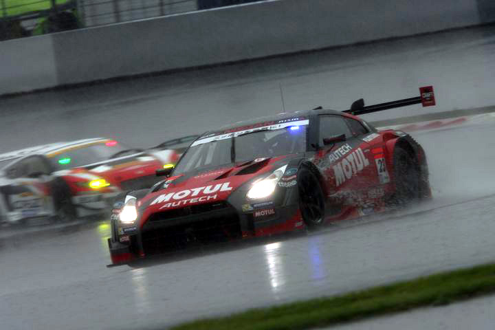 GT500クラス決勝2位は松田次生／ロニー・クインタレッリ組（MOTUL AUTECH GT-R）