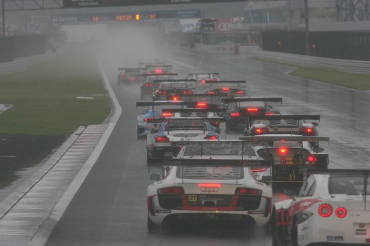 レースは再開されるも終了直前に再びSCが導入されそのままゴールした