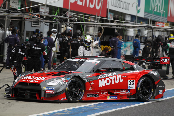 フリー走行: GT500クラス3位は松田次生／ロニー・クインタレッリ組（MOTUL AUTECH GT-R）