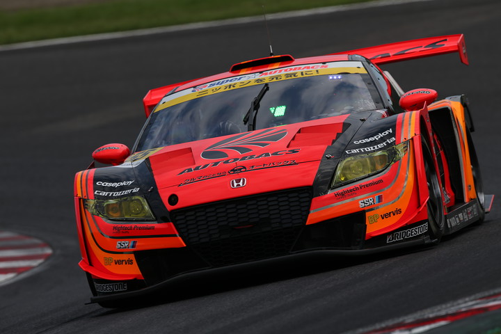 GT300クラスポールポジションは高木真一／小林崇志組（ARTA CR-Z GT）