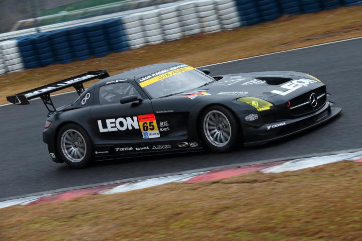 合同テスト: GT300:LEON SLS
