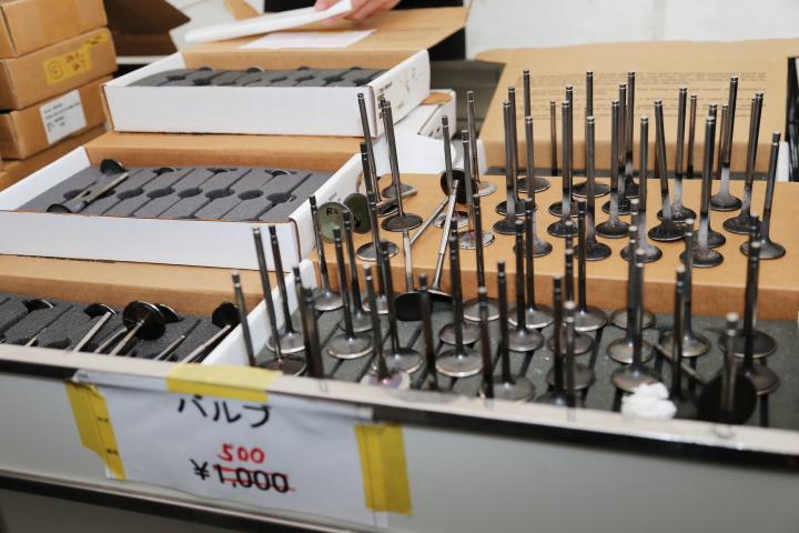 ピストンバルブ