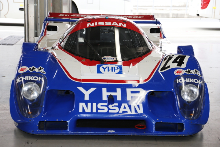 １９９０年のJSPCに出場した日産R90CP YHP