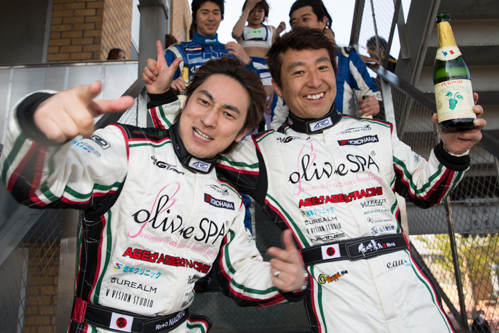 カテゴリーⅡ優勝のナオリュウ／佐々木孝太組（Category Ⅱ:AGE-AGE-458）