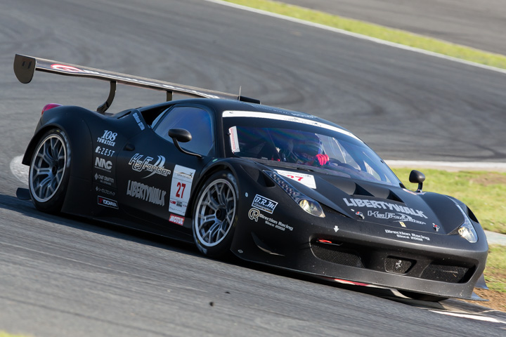 カテゴリー1優勝は飯田太陽／水谷晃組（K's Frontier DIRECTION 458GT3）