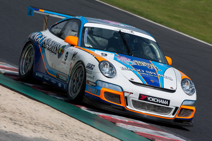 カテゴリーⅡ決勝3位の武井真司／堀田誠組（BINGO SPORTS997）