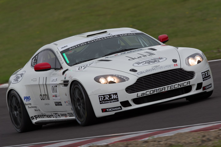 カテゴリー3優勝は森田將／赤根宏幸組（LCT VANTAGE GT4）