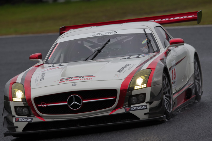 カテゴリーⅠ優勝は奥村浩一／竹内浩典組（BRP★SHIFT SLS AMG GT3）