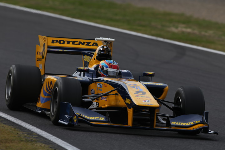 フリー走行: 3位はロイック・デュバル（KYGNUS SUNOCO Team LeMans）