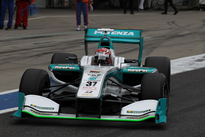 ノックアウト予選: レース1・2位、レース2・ポールポジションの中嶋一貴（トムス）