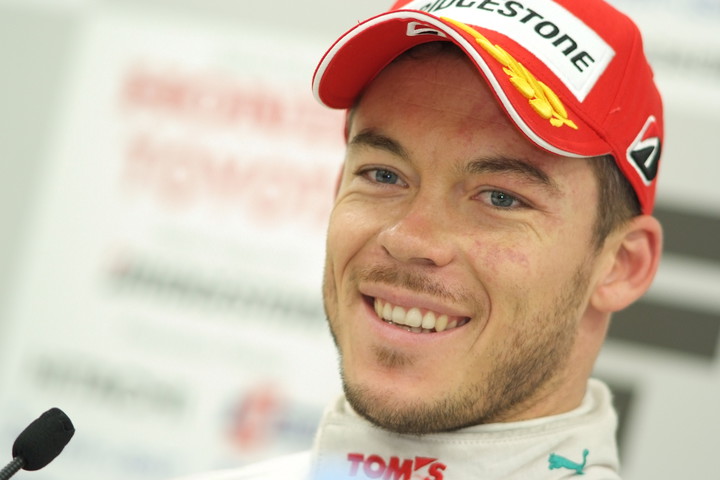 公式予選記者会見: レース1・ポールポジション、レース2・3位のアンドレ・ロッテラー（トムス）