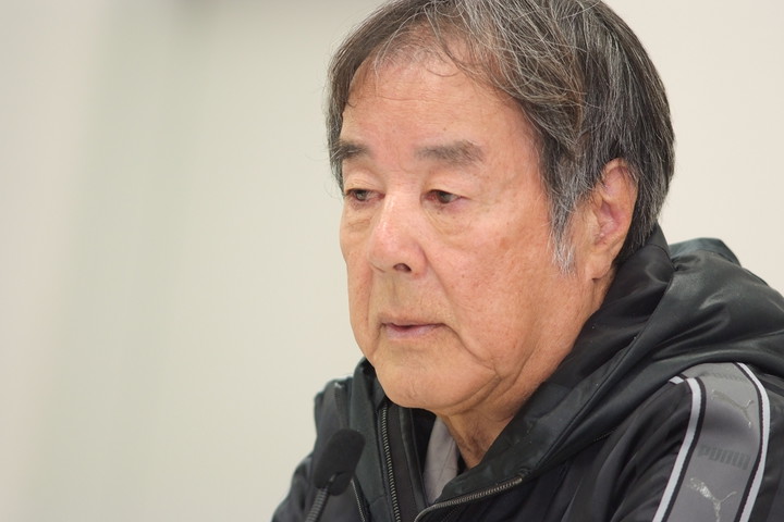 決勝レース1記者会見: 優勝チーム監督の星野一義氏（Lenovo TEAM IMPUL）