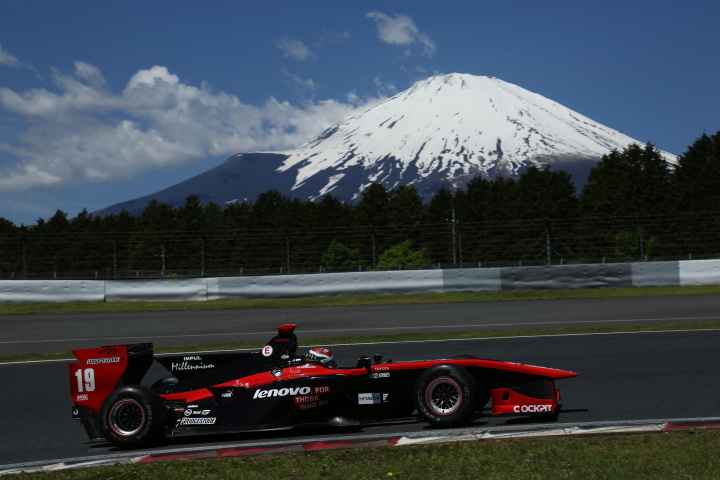 フリー走行: ジョアオ・パオロ・デ・オリベイラ（Lenovo TEAM IMPUL SF14）