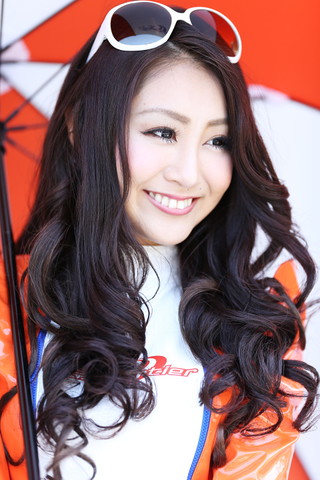 ピットウォーク: レースクイーン