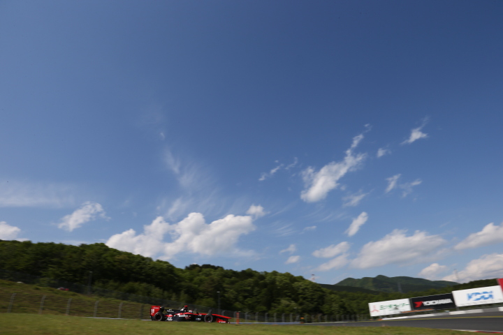 公式予選: ジョアオ・パオロ・デ・オリベイラ（Lenovo TEAM IMPUL SF14）