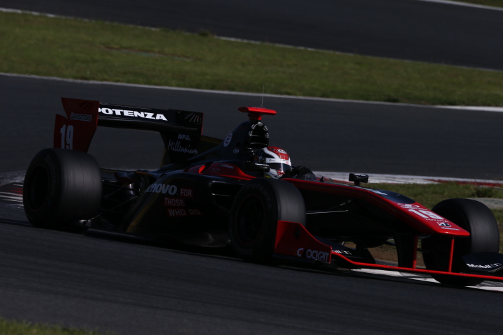 公式予選: ジョアオ・パオロ・デ・オリベイラ（Lenovo TEAM IMPUL SF14）