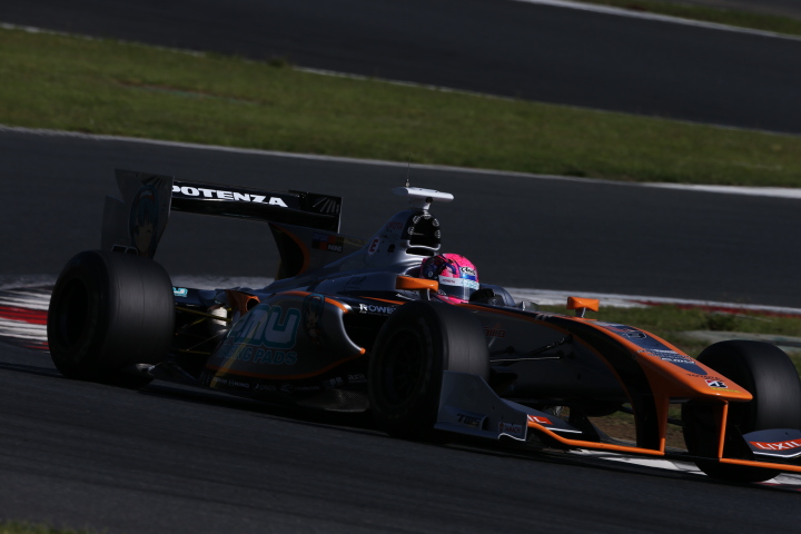 公式予選: 国本雄資（P.MU/CERUMO・INGING SF14）