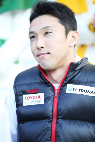 キッズピットウォーク: 中嶋一貴（PETRONAS TOM’S SF14）