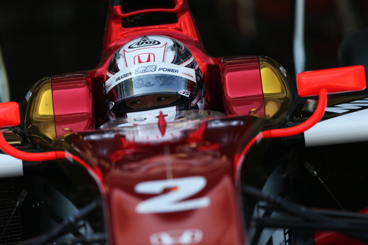 決勝レース1: 中山友貴（TEAM 無限 SF14）