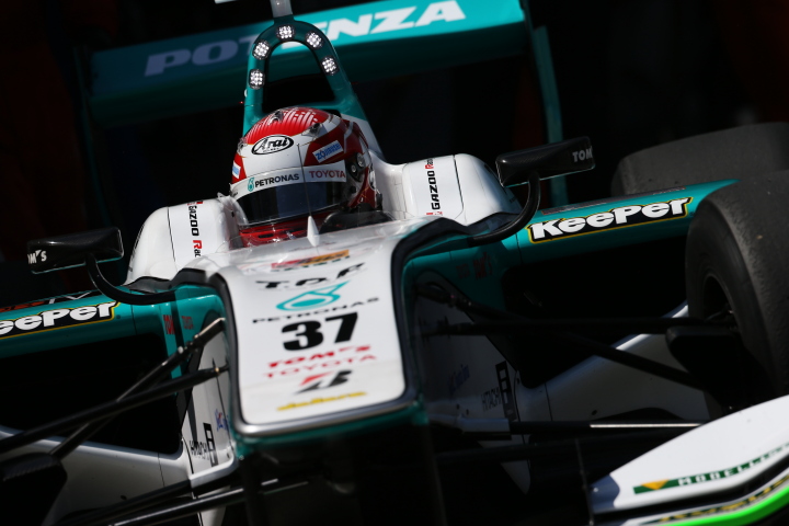 決勝レース1: 中嶋一貴（PETRONAS TOM’S SF14）