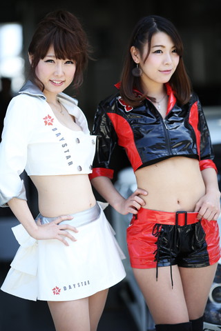 ピットウォーク: レースクイーン