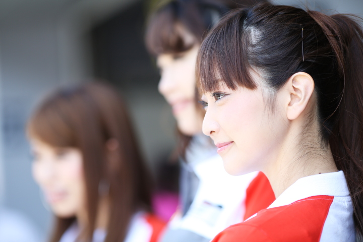 ピットウォーク: レースクイーン